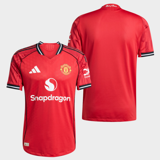 Manchester United 2025/26 local auténtica